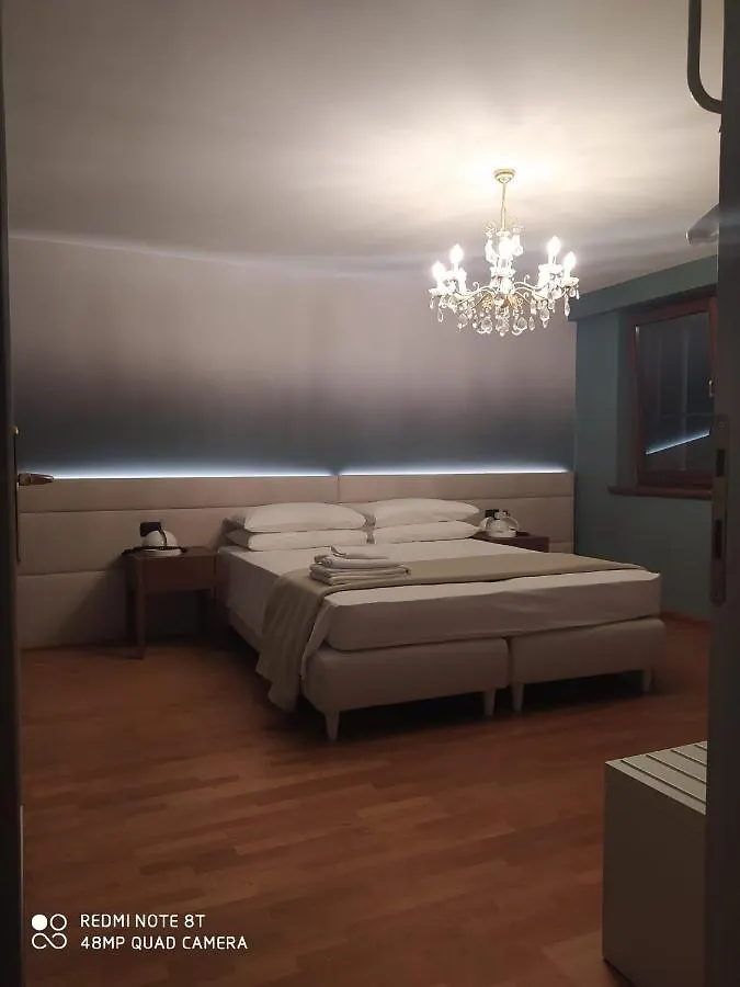 Hotel Dolomitiloungebelluno Mountain Resources Penzion