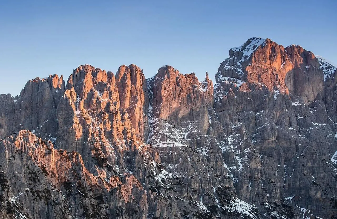 Dolomitiloungebelluno Mountain Resources Hotel 0*, Belluno Italien